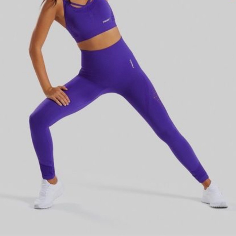 GYMSHARK | energy + seamless